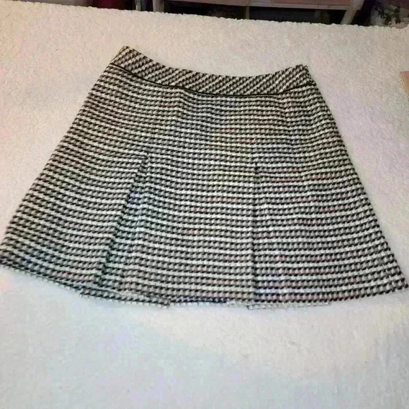 Talbots Skirt Womens 12 P Brown Black Houndstooth Wool Pleated School Girl Lined - Picture 6 of 15
